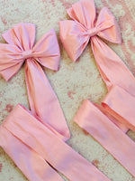 Load image into Gallery viewer, The Classic Pink Willow &amp; Pearls Bow
