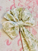 Load image into Gallery viewer, The Most Perfect Toile Willow &amp; Pearls Bows
