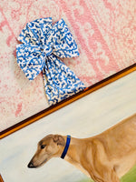 Load image into Gallery viewer, Vintage Waverly Savoy Willow &amp; Pearls Bows
