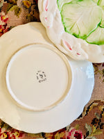 Load image into Gallery viewer, Pair of 1987 Haldon Group Bunny &amp; Cabbage Plates
