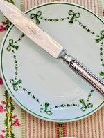 Load image into Gallery viewer, Wedgwood Bone China Butter Pats &amp; R-Wallace Silver Plated Spreaders
