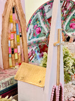 Load image into Gallery viewer, Art Fiala &amp; Laura Rice Beaded Full Cathedral
