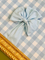 Load image into Gallery viewer, The Classic Blue Willow &amp; Pearls Bow
