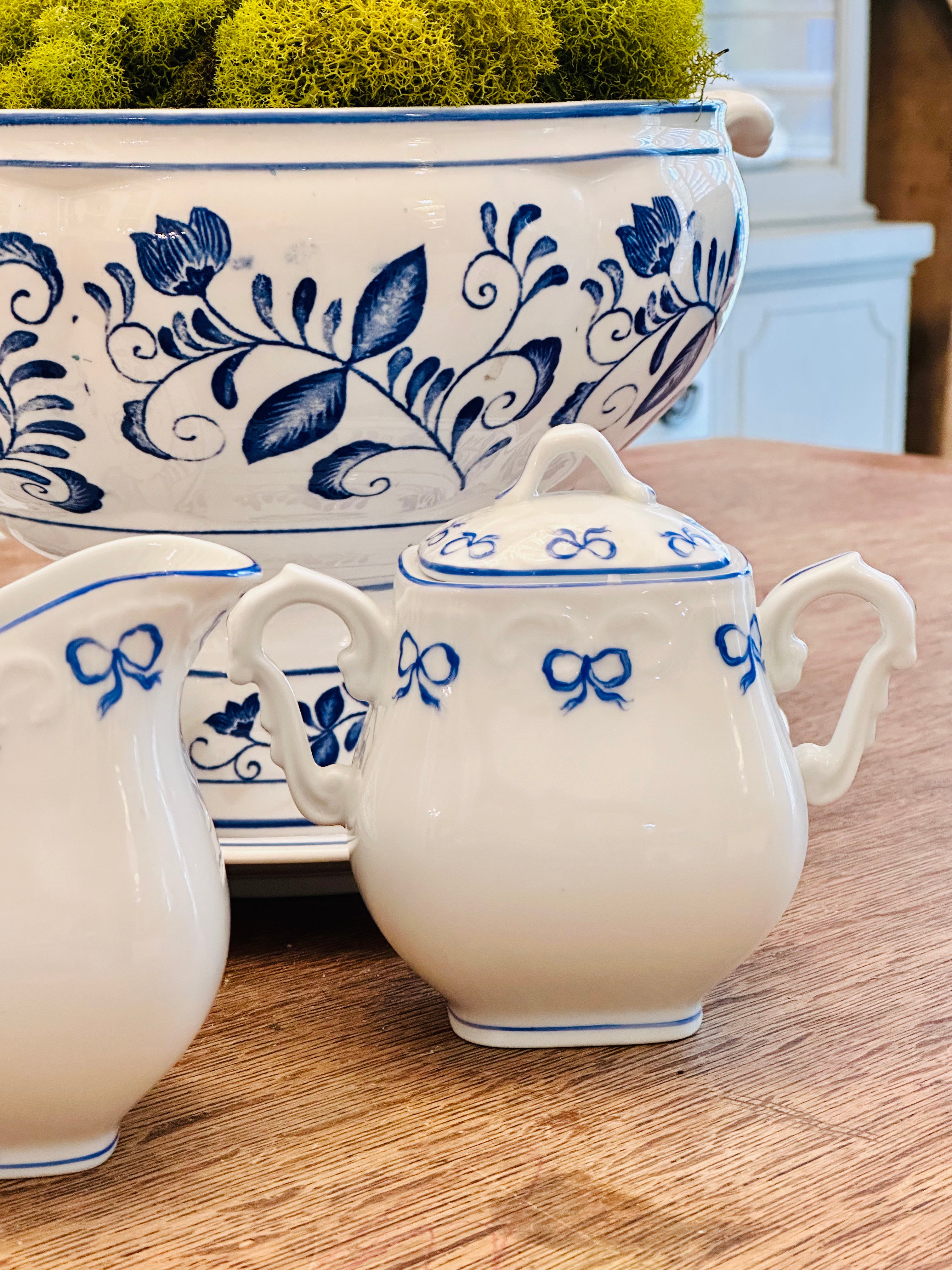 Vista Alegre Ruben Blue Creamer & Sugar Pot