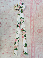 Load image into Gallery viewer, Custom Willow &amp; Pearls Bow for Marissa
