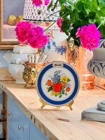 Load image into Gallery viewer, 1984 Chelsea Flower Show Wedgwood Plate
