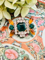Load image into Gallery viewer, Vintage Faux Emerald Brooch
