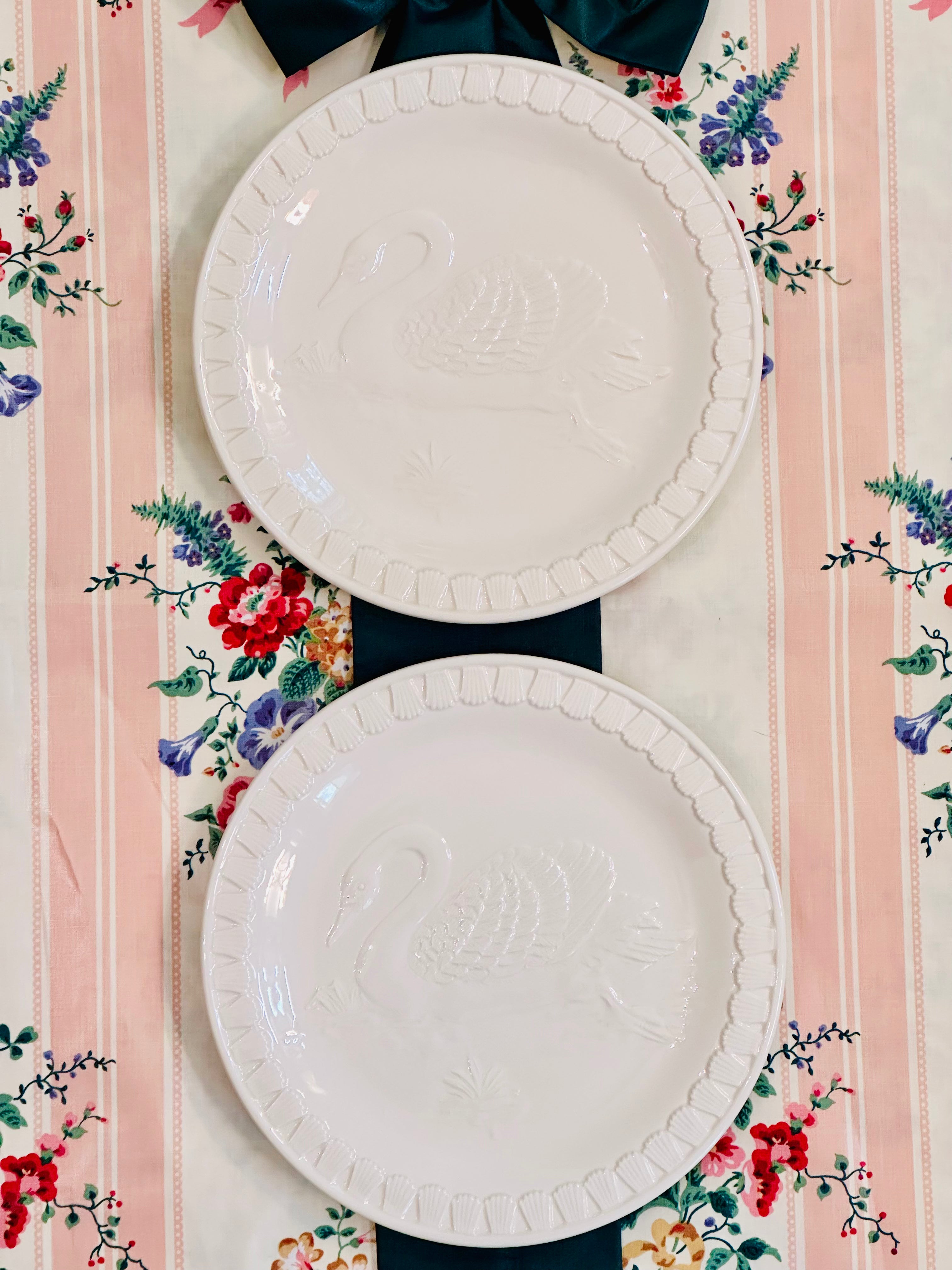 Rare 1987 Haldon Group Swan Plates