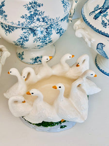 Darling Goose Bowl