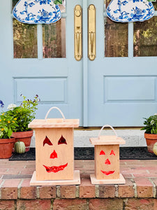 Petite Jack-o’-lantern Hand Crafted by Art Fiala