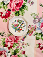 Load image into Gallery viewer, Ansley Pembroke Bone China Butter Dish &amp; Spreader
