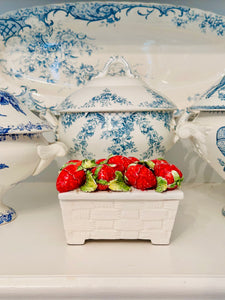 Italian Lidded Box with Strawberries