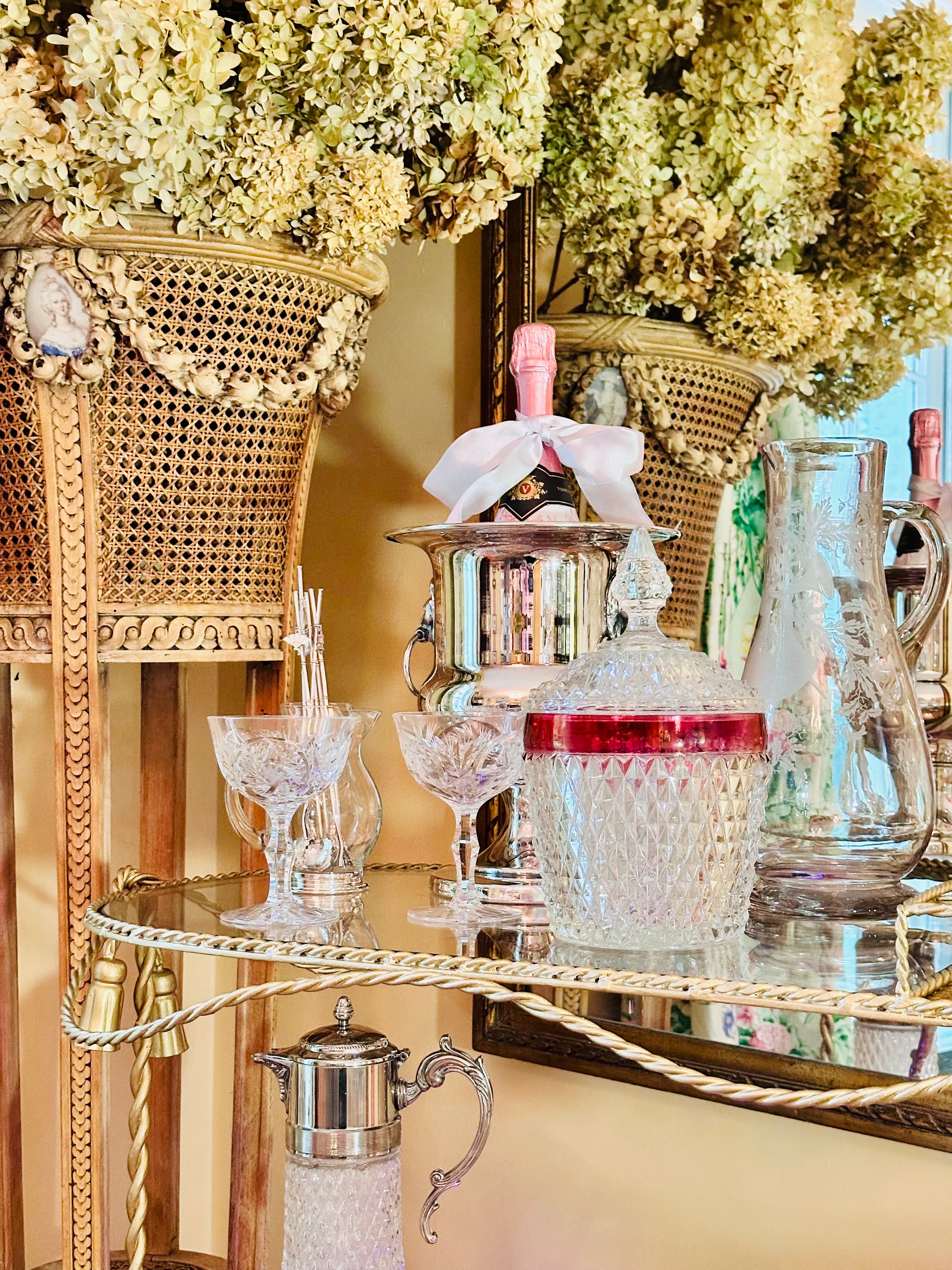 Chic Diamond Point Ruby Ice Bucket