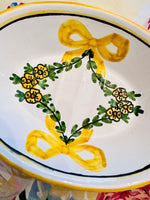 Load image into Gallery viewer, Darling Yellow Bow Soap Dish
