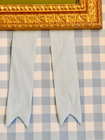 Load image into Gallery viewer, The Classic Blue Willow &amp; Pearls Bow
