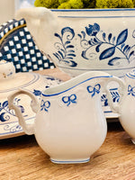 Load image into Gallery viewer, Vista Alegre Ruben Blue Creamer &amp; Sugar Pot
