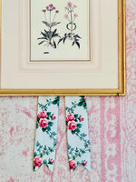 Load image into Gallery viewer, Vintage Waverly Tea Rose Willow &amp; Pearls Bows
