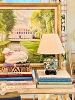 Load image into Gallery viewer, Vintage Ming Style Chinoiserie Lamp
