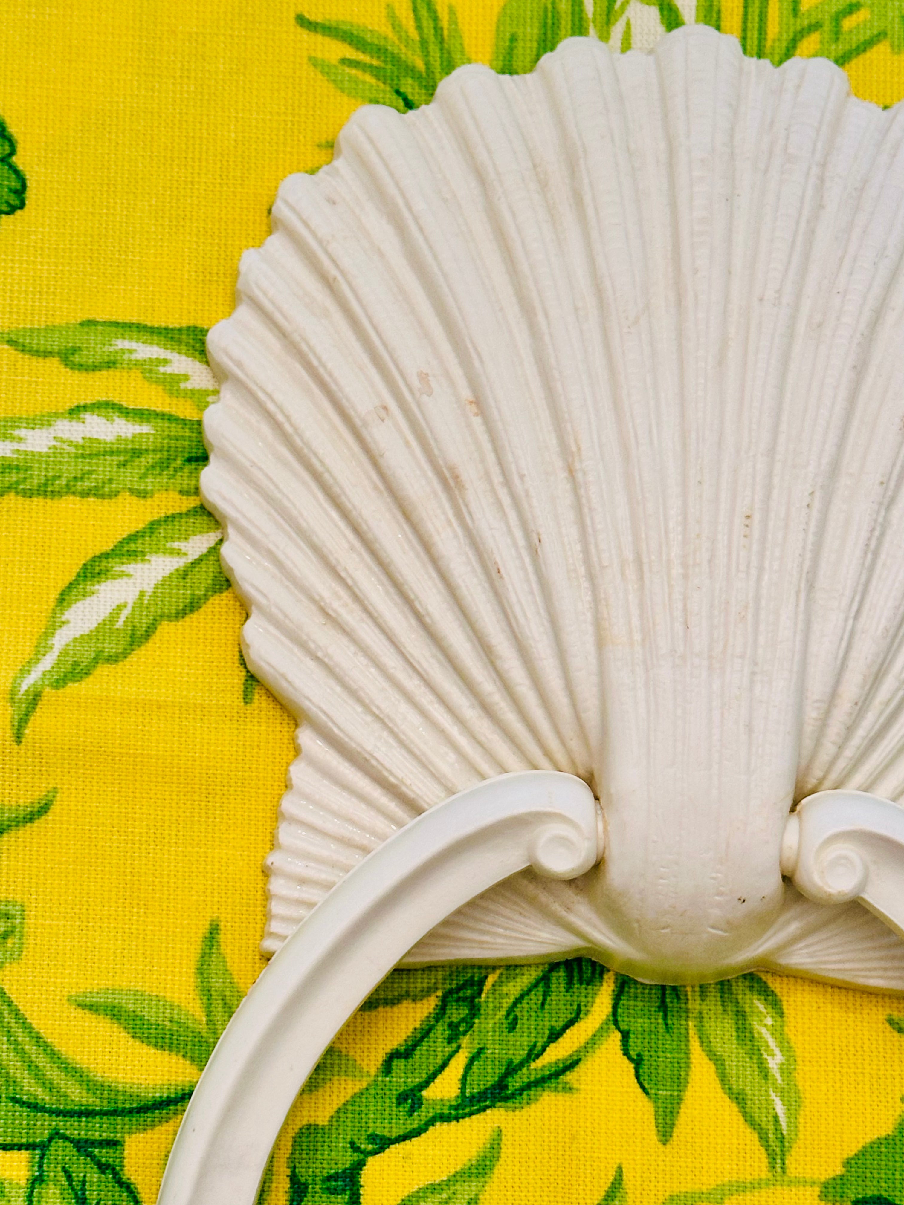 Vintage Hollywood Regency Shell Hand Towel Holder