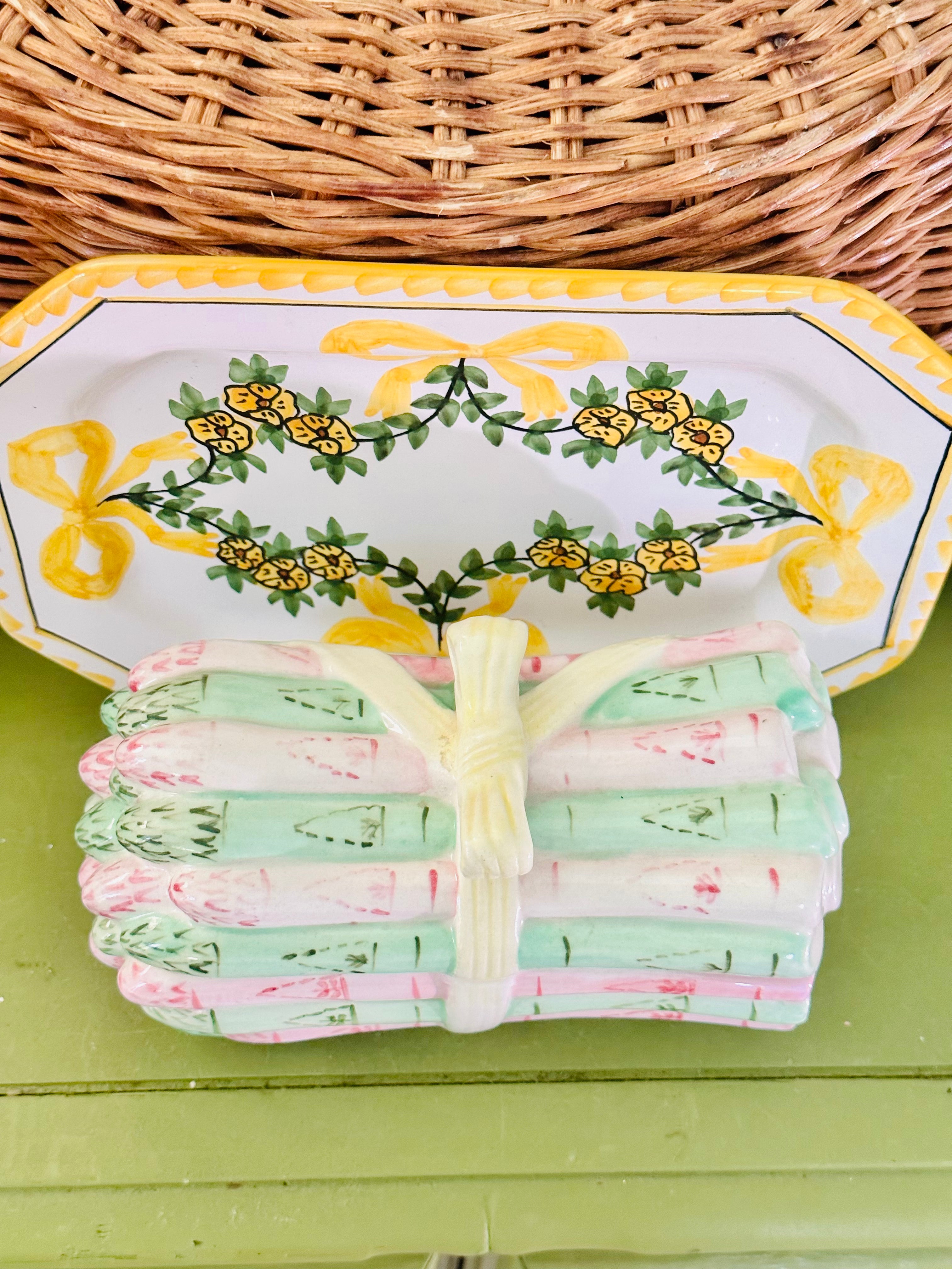 The Most Darling Asparagus Box with Bow