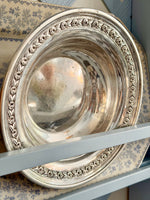 Load image into Gallery viewer, Vintage Reed &amp; Barton Silver Plated Rose Rimmed Serving Bowl
