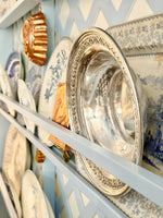 Load image into Gallery viewer, Vintage Reed &amp; Barton Silver Plated Rose Rimmed Serving Bowl
