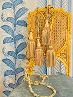 Load image into Gallery viewer, Fantastic Set of Curtain Tiebacks with the most Beautiful Tassels

